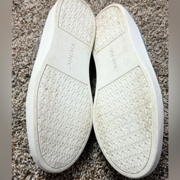 Vionic Tiffany Blue Leather Slide on Sneakers - Picture 4 of 6